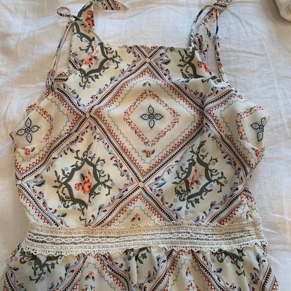 H&M Maxi Floral Dress Size 4 Side Zipper Elastic Waist - Picture 3 of 6